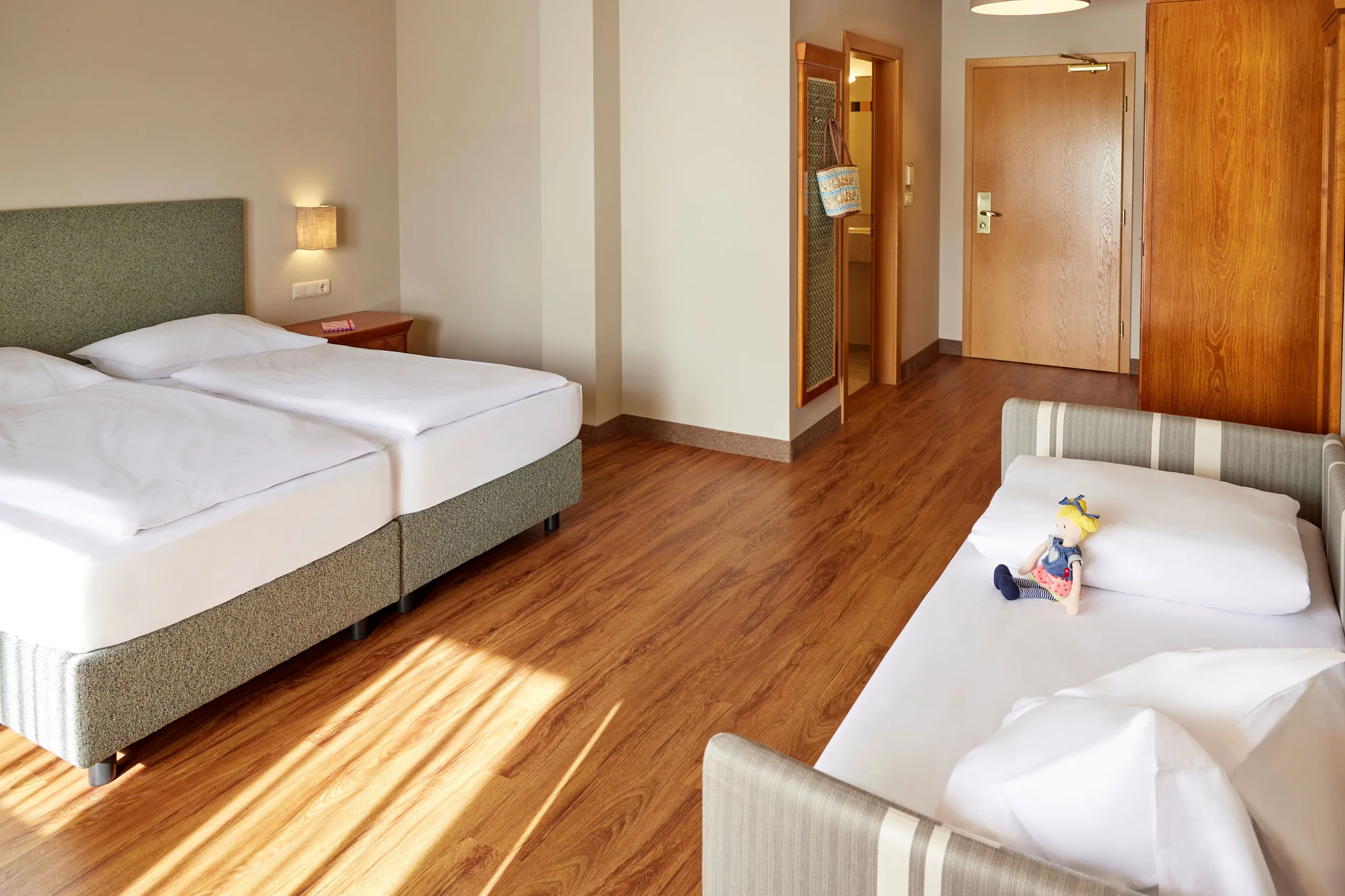 Doppelzimmer mit Balkon